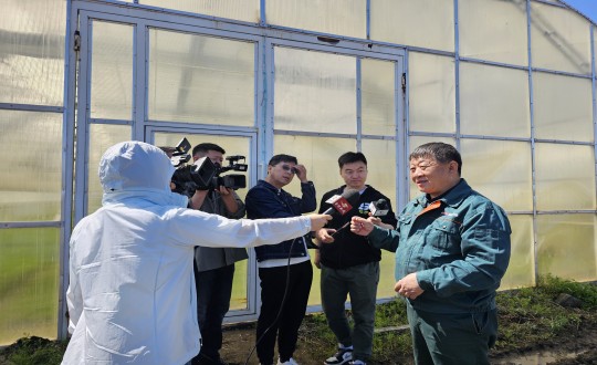 2024年5月24日，，，，，，农业总公司副总司理侯正发接受《守望都会》采访_副本.jpg