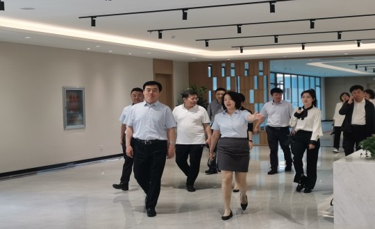 2024年6月26日，，，，，，省慈善总会会长田锦尘一行莅临康养地产公司旅行调研_副本.jpg